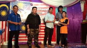 Ibu temanku langsung mengulum senjataku dengan penuh nafsu. Semangat Patriotik Perlu Dipupuk Dari Peringkat Kanak Kanak Borneonews Net