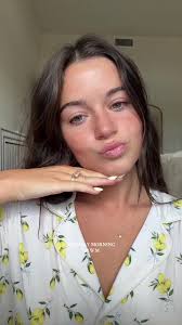 Makeup Tutorial for a Cloudy Day