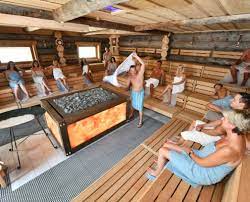 See the top reviewed local swimming pool contractors in hausen bei bad kissingen, bavaria, germany on houzz. Wellnessurlaub Im Sauerland Sauna Hotel Zur Sonne