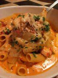 Yumm Recipes Spicy Chicken Rigatoni Spicy Chicken Rigatoni Food Cooking Recipes