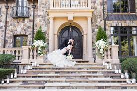 Castle Like Mansion Wedding Venue In Georgia So Obsessed Mansion Wedding Venues Georgia Wedding Venues Mansion Wedding