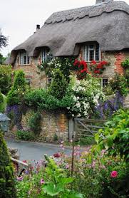 40 Inspirationen Fur Einen Englischen Garten Amazinggardenideasinspiration Einen Englischen Fur English Cottage Garden Country Gardening Cottage Garden