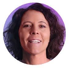 Cassandra Sommer's Instagram, Twitter & Facebook