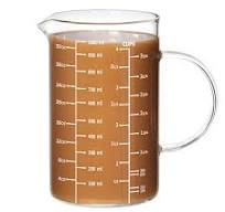77L Glass Measuring Cup, [Insulated handle, V-Shaped Spout], High Borosilicate Glass Measuring Cup for Kitchen or Restaurant, Easy To Read, 1000 ML (1 ...