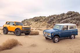 For example, the car keys you've acquired on the kitchen counter might end up in the living room in the next session. 2