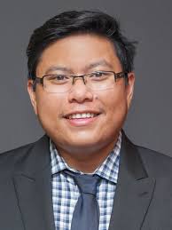 Premier Health employees Amanda Ricci and Ronald John “RJ” Francisco were  awarded the Dayton Business Journal's 40 Under 40 Award for 2020, which is  determined largely by community service and professional accomplishments.