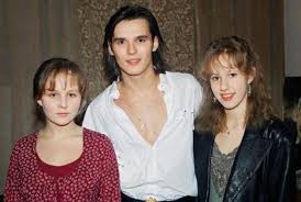 Они дьявольски обаятельны, чарующе загадочны, тотально бессовестны и неизлечимо бездушны. Vlad Stashevskij Kratkaya Biografiya I Lichnaya Zhizn