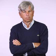 Création et (re)lancement de marques, accompagnement de la transformation mcd_mot compte double est une agence conseil en stratégie de marques et communication d'influence f. L Autre Regard La Regle Du But A L Exterieur Qui Compte Double Stop Ou Encore Dh Les Sports