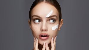 It helps keep your beauty products from smudging and creates a sublime surface for your makeup. How To Use Makeup Primer Like A Professional Makeup Artist Allure