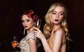 There is nothing yet for redheads and hairprint isn't. How To Go From Red To Blonde Without Passing Through Orange All About The Gloss