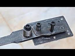 Tutorial Como Hacer Una Dobladora Para Figuras De Herreria Tutorial Como Hacer Una Dobladora Para Figuras De Herreria Hasta Media Pulgada Herramientas Bricolaje Dobladoras Herramientas Caseras