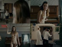 Nude aunt shows her nephew the beauty of life