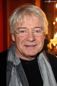 Dans ce live, nous abordons les différents types de jeûnes possibles et discutons sur les impactes et les conseils que nous pouvons apporter.suivez nos lives. Patrice Carmouze Sera Redacteur En Chef De Chac Le Talk Show De Christophe Dechavanne Purepeople