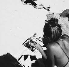 Aesthetic Black And White Pictures Beach P I N T E R E S T Emmylouloulou Black And White Beach Black And White Beach Photography