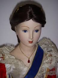 Franklin Dolls and Catalogues: Franklin mint Queens of England 1982 to 85