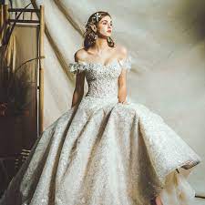 14 Classy And Ultra Feminine Wedding Gowns For Modern Brides Trendy Wedding Dresses Gowns Tulle Wedding Dress