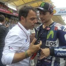 Esordisce nel 1983 in sella alla mba in 125, e in 12 anni di carriera raccoglie due titoli mondiali di 125 (1985 e 1987). Capirossi Eroe O Spazzatura Ho Chiuso Con I Gp Scoprendo La Paura La Repubblica