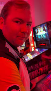 Here are some of the crazy moments we had at the #100thieves block party!  This party was a lot of fun and I am glad that I had the honor to be able  to go! Thanks again @100 Thieves #game #gamer ...