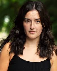 Eva Regan (@_evaregan_)