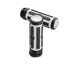Chrome And Rubber Hand Grips 56263 08 Harley Davidson Usa