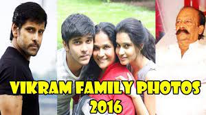 Official twitter fan page for chiyaan vikram. Vikram Family Photos Tamil Actor Chiyaan Vikram Family Photos Unseen Family Photos Actors Photos 2016