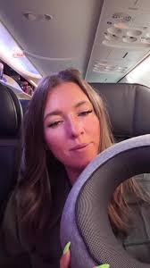 Essential Travel Neck Pillow Hacks for Comfortable Journeys