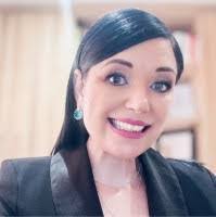 Tessa Ogle's Instagram, Twitter & Facebook