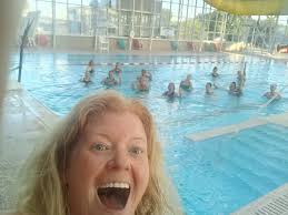 How do you rearrange your Aqua Zumba playlist?