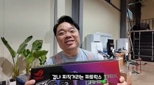컴퓨터 유튜버로 변신한 개그맨 정종철 컨텐츠 근황 ㄷㄷㄷ...JPG