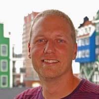 200+ perfiles de «Sterenberg»