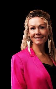 Darla Waters's Instagram, Twitter & Facebook