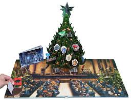 This Harry Potter Advent Pop Up Calendar Is Here To Give Us Muggles Some Holiday Magic Libri Tridimensionali Hogwarts Harry Potter