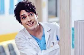 Actor De Doctor Milagro Cuenta Como Se Preparo Para Ser El Doctor Ali