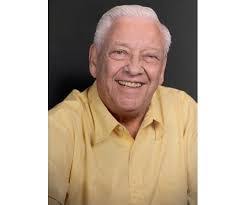 Lee Boos's Instagram, Twitter & Facebook