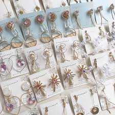 angereve handmade accessoryさんはinstagramを利用しています 福岡ソラリアプラザ cassis de rouge さまへ 追加納品いたしました ぜひ お手にとって ご覧ください accessories hair accessories bobby pins