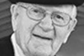 Carl Hatfield's Instagram, Twitter & Facebook