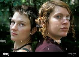 27 25 hi-res stock photography and images