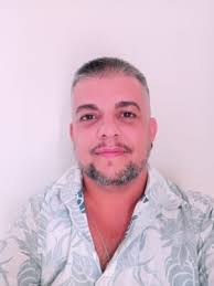 Autobiografias transmasculinas e literatura social