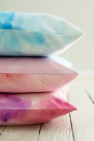 Tips for painting with watercolor. How To Watercolor Paint On Fabric Tutorial Tidbits