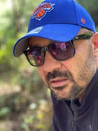 Murescu : un locu di spartera numericu in lingua corsa