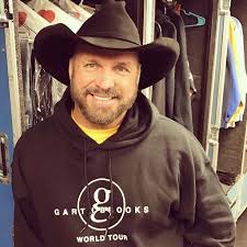 Another source of garth brooks net worth value is sold out tours which add a big chunk of cash into his net worth. Garth Brooks S Net Worth Just How Rich Is The Dance