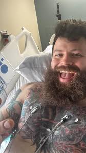 We're not just an amazing food truck, we also offer customized catering  services! 🥂Whether you're celebrating a wedding, a corporate event, or  simply needing delicious food with a convenient drop off, we