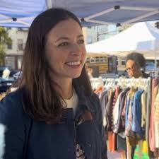 Bronwyn Lawrence's Instagram, Twitter & Facebook