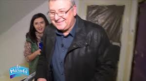 Lavinia petrea nu va mai prezenta știrile de dimineață, la pro tv, aceasta luând o pauză de două săptămâni, pentru a sta acasă cu soțul și cu cei trei copii ai lor. Mihai Dedu Descris De Vecine Un Nazdravan Youtube