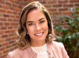 Wendy Weeden's Instagram, Twitter & Facebook