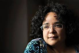 Review: Amy Blakemore “New Pictures”