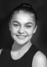 Caitlin Beavers's Instagram, Twitter & Facebook