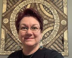 Paula Leeper's Instagram, Twitter & Facebook