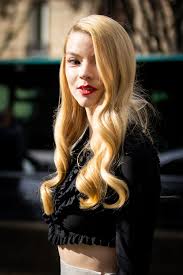 She made her debut in the fantasy series atlantis (2015). Is The Queen S Gambit Star Anya Taylor Joy Dating Anyone