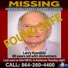 Larry Kowalski's Instagram, Twitter & Facebook